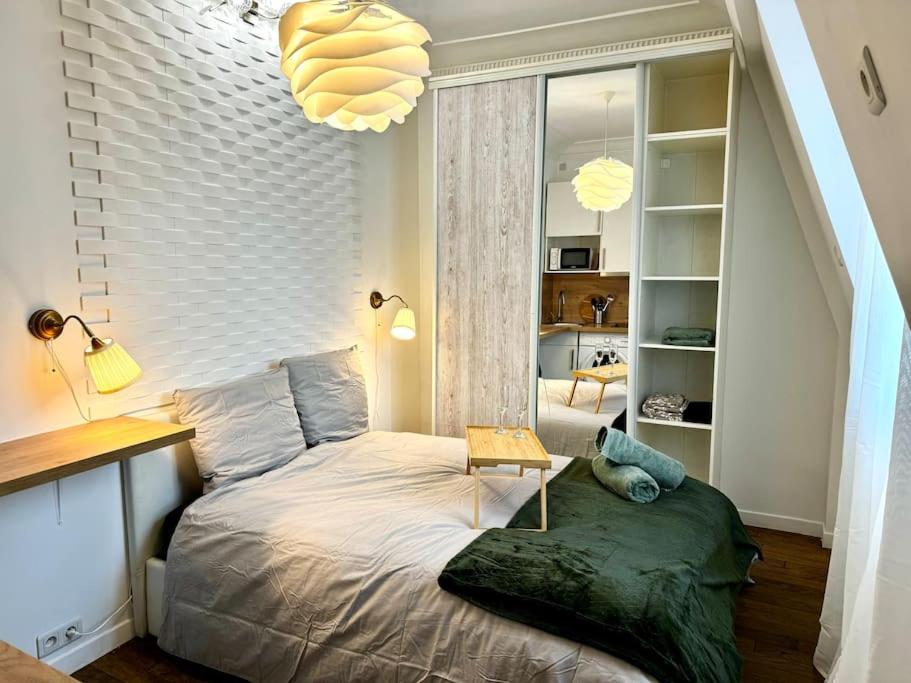 Photo de la galerie de l'établissement Champs-Elysées - Suite for 2 people, à Paris