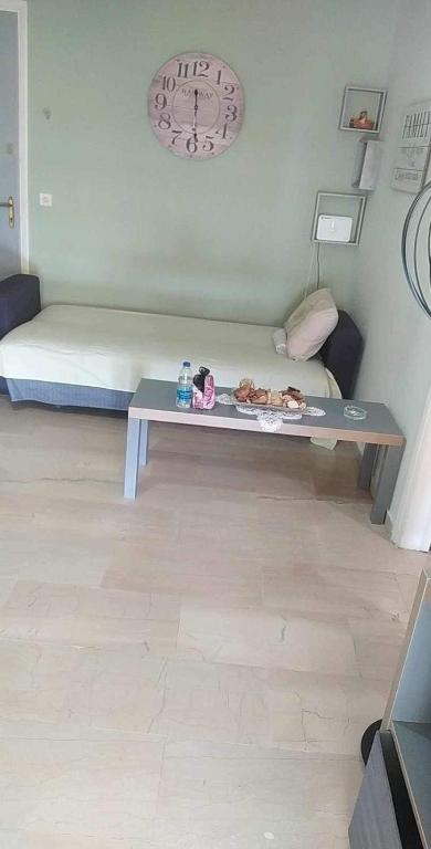 Fotografie z fotogalerie ubytování COMFORTABLE BEACHFRONT APARTMENT v destinaci Loutraki