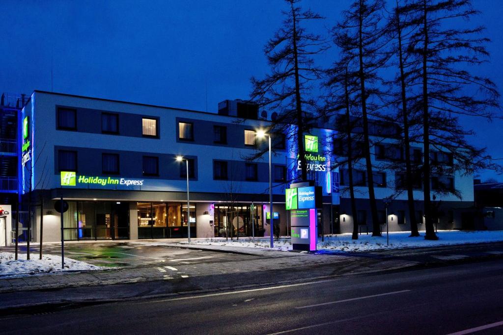 Holiday Inn Express Munich - Olympiapark by IHG - Resim 5