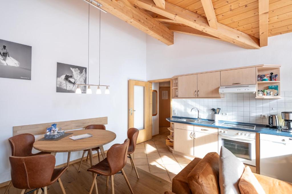Kuchyň nebo kuchyňský kout v ubytování Haus Göhl