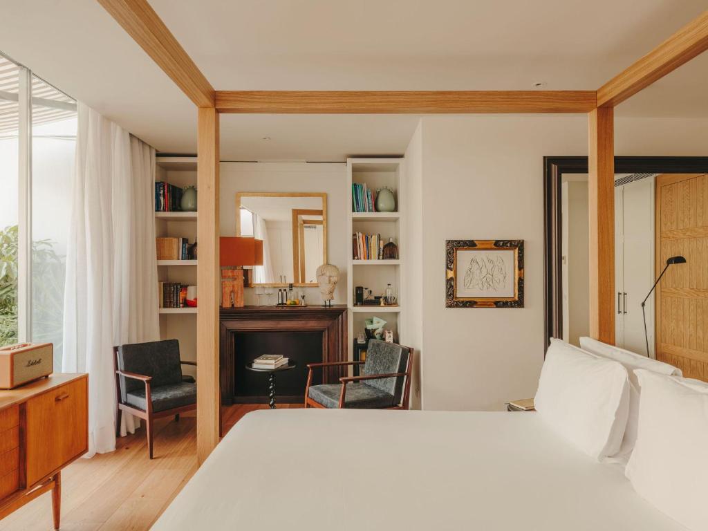 Hotel Pulitzer Barcelona - 17