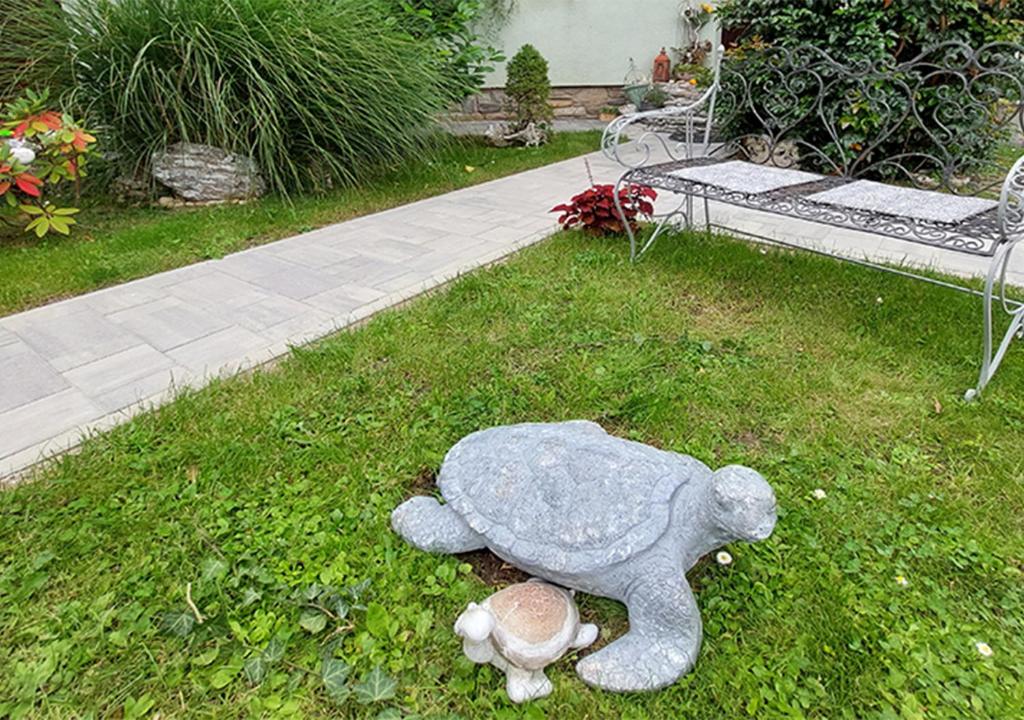 Vonkajšia záhrada v ubytovaní Rohonci Vendégház