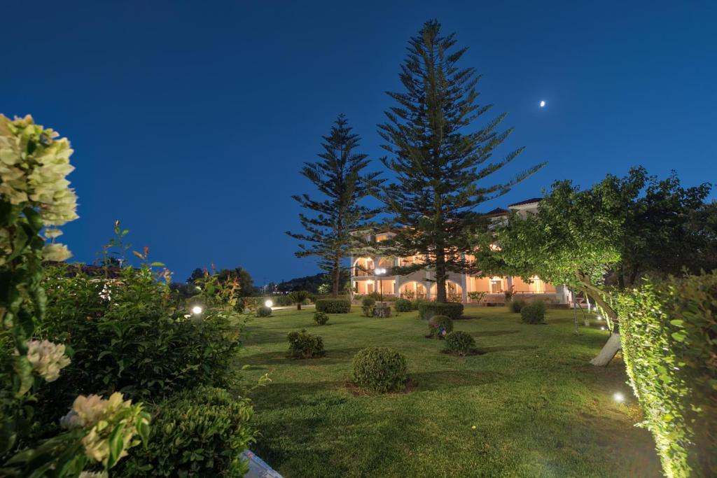 Zahrada ubytování Sofia - Yiota Studios & Apartments