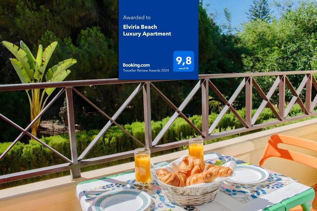 Elviria Beach Pool, Gardens & 5-Min Walk to the Beach