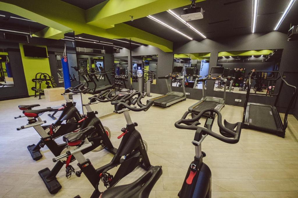 Fitness centrum a/nebo fitness zařízení v ubytování Star Hill Hotel & Spa