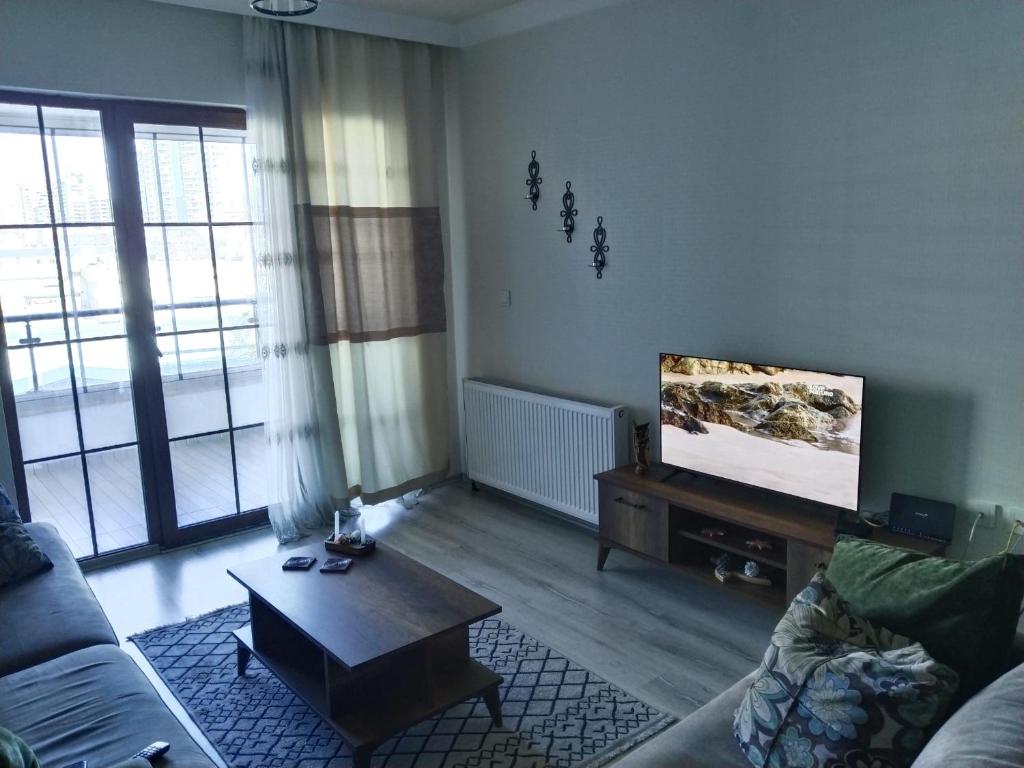 TV a/nebo společenská místnost v ubytování Eryaman, Wide Luxury Rezidance