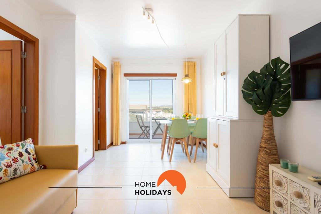 TV a/nebo společenská místnost v ubytování #152 T1 Falésia by Home Holidays