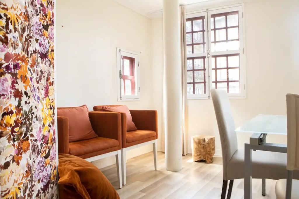 Clerigos Studio Apts