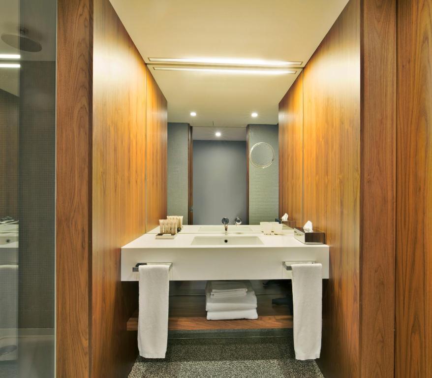 Altis Prime Hotel - 6