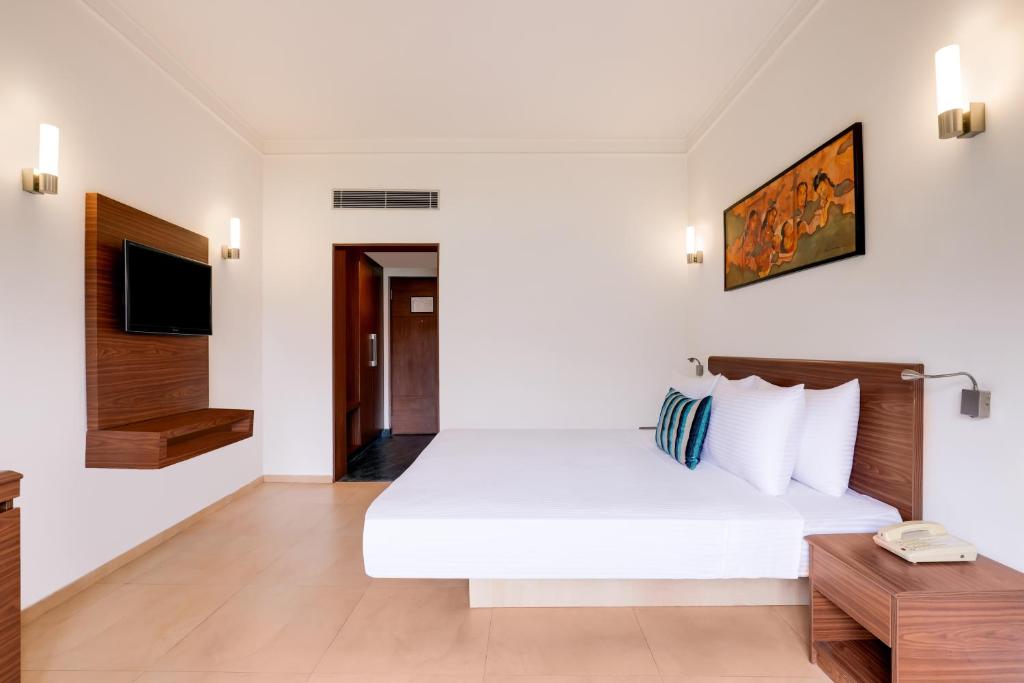Lemon Tree Hotel, Aurangabad - Sala De Rey Ejecutivo Con Jardín