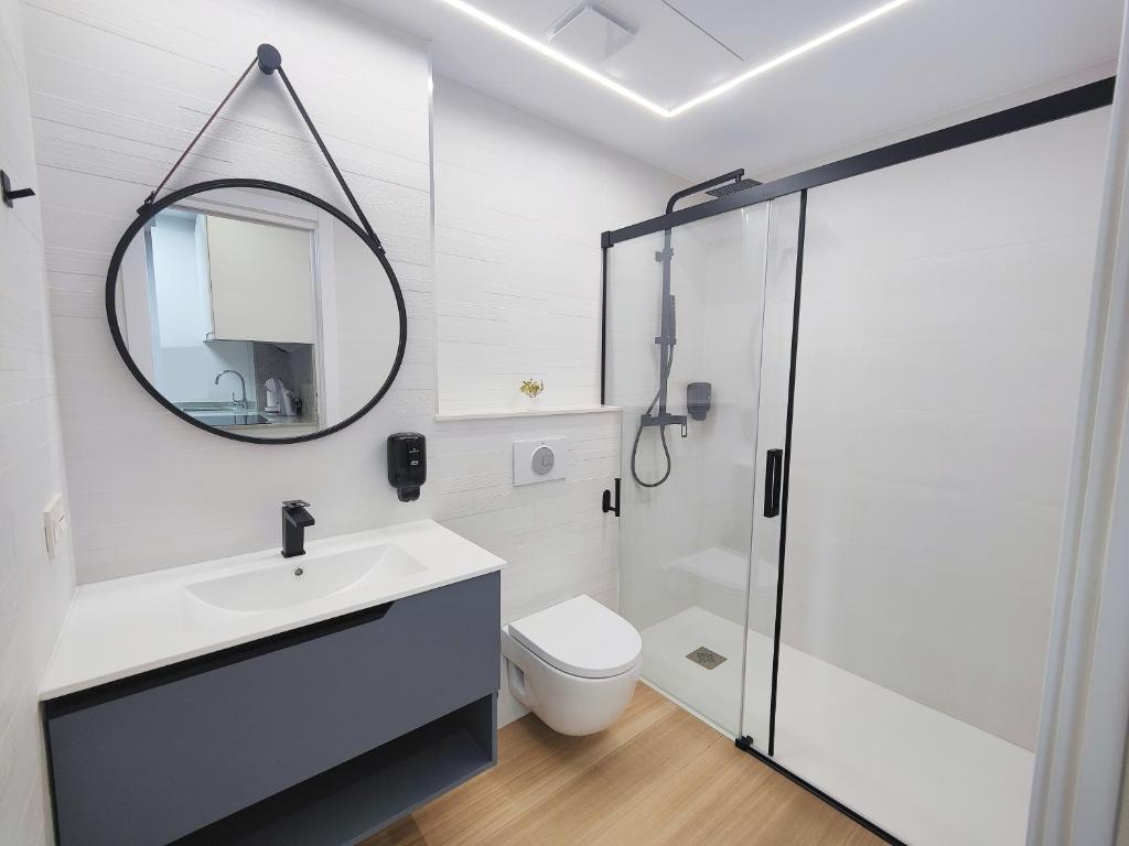 Koupelna v ubytování Apartamentos Centro Oviedo Caveda