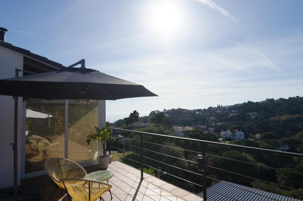Fotografie z fotogalerie ubytování Villa Luxury piscina y cascada 2 min de la playa v destinaci Lloret de Mar