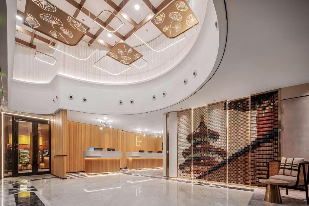 فضای داخلی Hilton Garden Inn Beijing Temple Of Heaven East Gate Station در پکن - تصویر ۳