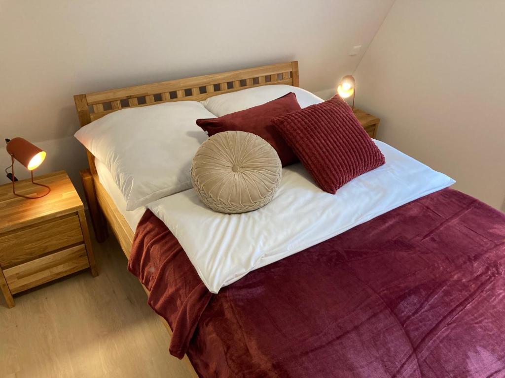 Postel nebo postele na pokoji v ubytování Hotel Burg Abenberg