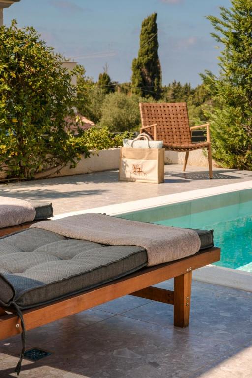 Basen w obiekcie Nirvana - Unalome Villas lub w pobliżu