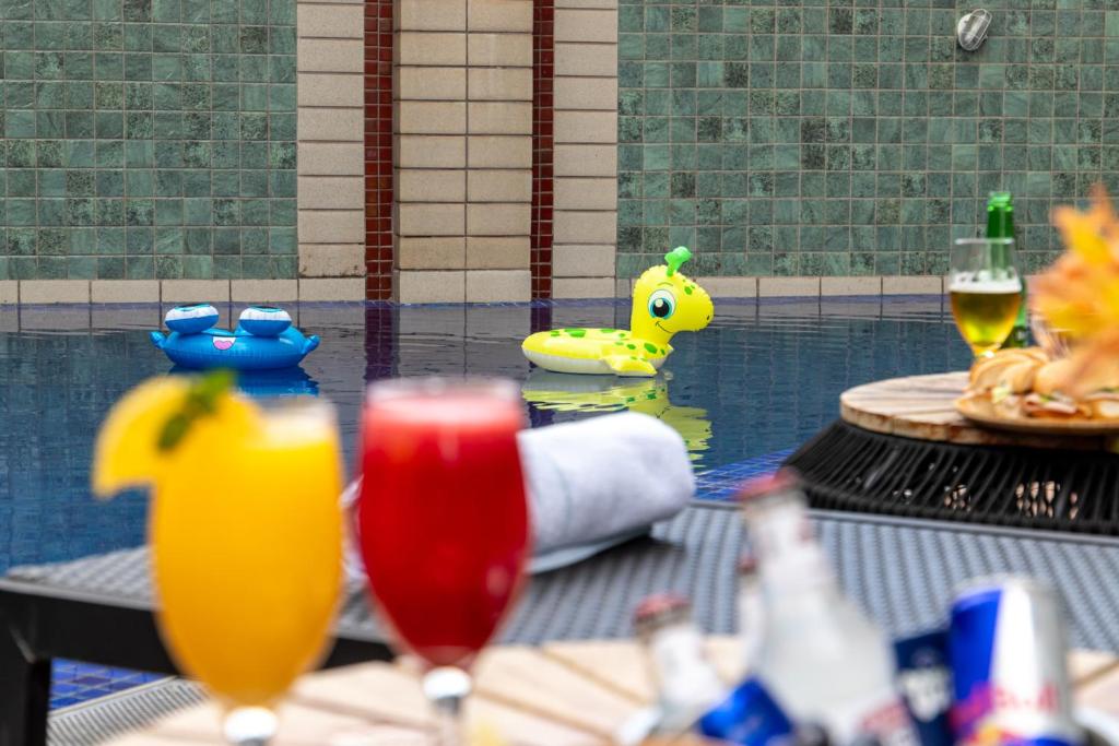 Bazén v ubytování Hotel Dan Inn Uberlandia By Nacional Inn nebo v jeho okolí