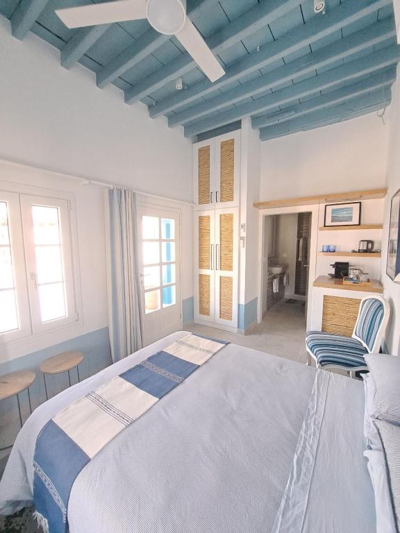 Postel nebo postele na pokoji v ubytování La Scaletta Guest House in Spilia Leros