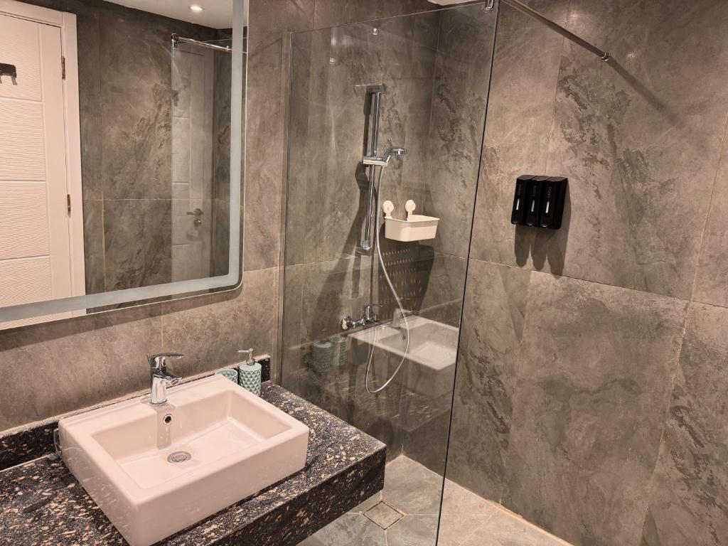 Fotografie z fotogalerie ubytování Gouna Elegance(Bali): 1BR Heated Private Pool v destinaci Hurghada