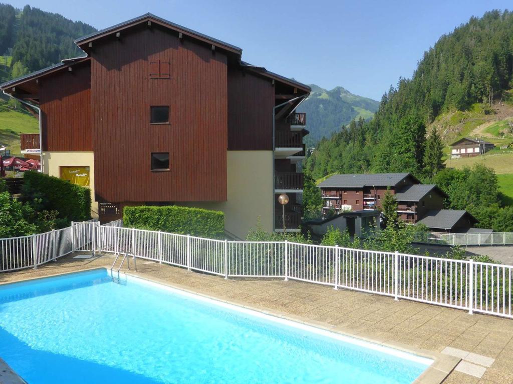 Photo de la galerie de l'établissement Appartement 4-6 pers, Beaufort, prox. pistes, piscine été, parking, animaux OK, bien équipé - FR-1-342-151, à Arêches