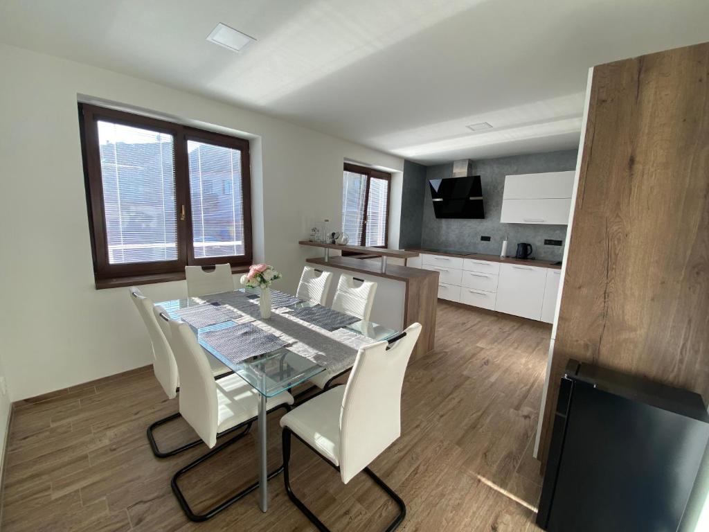 Kuchyň nebo kuchyňský kout v ubytování Apartmán pod Pálavskými vrchy