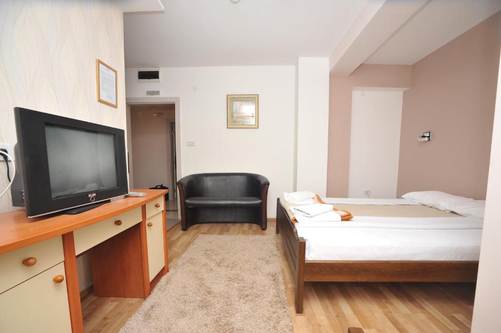 Hotel Zeleni Vir - Triple Room