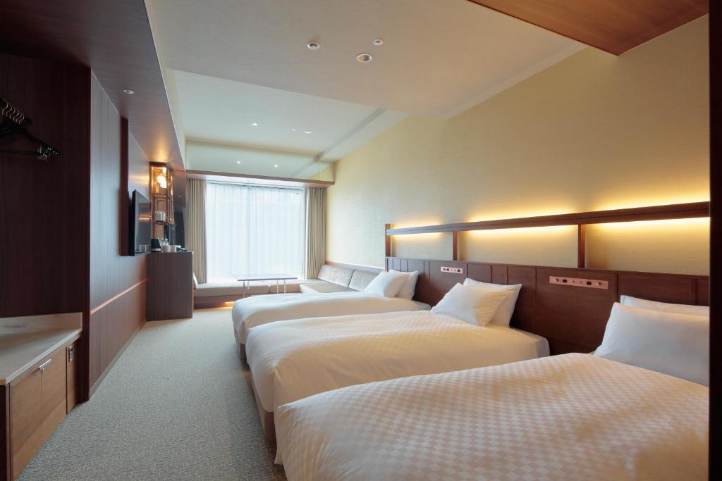 Candeo Hotels Osaka Shinsaibashi - Chambre Triple Exécutive Avec Accès Au Salon - Étage Élevé - Non-Fumeur