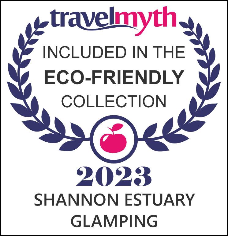 Certifikát, hodnocení, plakát nebo jiný dokument vystavený v ubytování Shannon Estuary Glamping