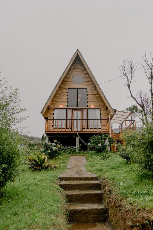 Zahrada ubytování Satha private villa Dieng