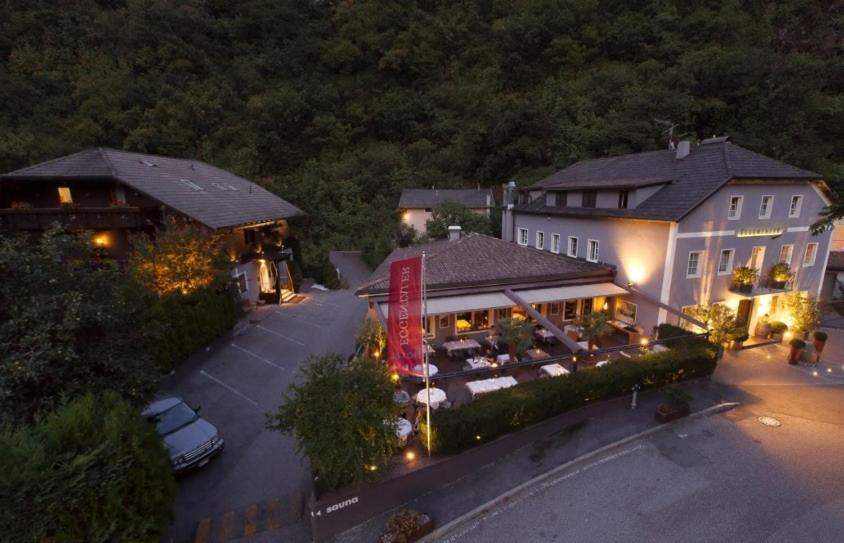 Budova, v ktorej sa hotel nachádza