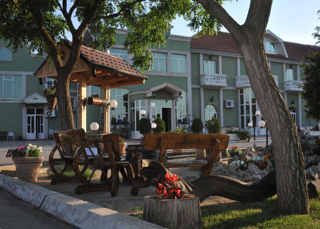 Zahrada ubytování Hotel Zeleni Vir