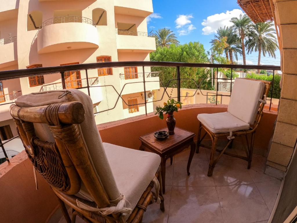 Balkón nebo terasa v ubytování New Memnon Hotel