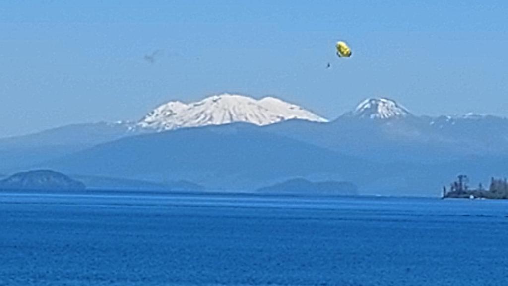 Bed and Breakfast Happy Home Taupo Accommodation - Resim 1