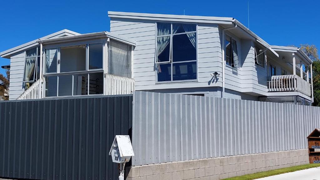 Bed and Breakfast Happy Home Taupo Accommodation - Resim 39