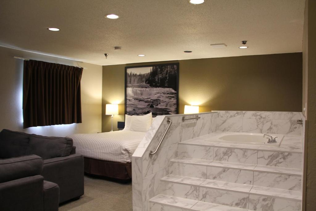 Super 8 by Wyndham Kamloops On The Hill - Resim 43