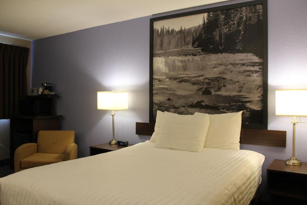 Super 8 by Wyndham Kamloops On The Hill - Resim 41