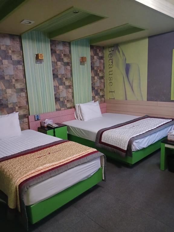 Katil atau katil-katil dalam bilik di BT Hotel