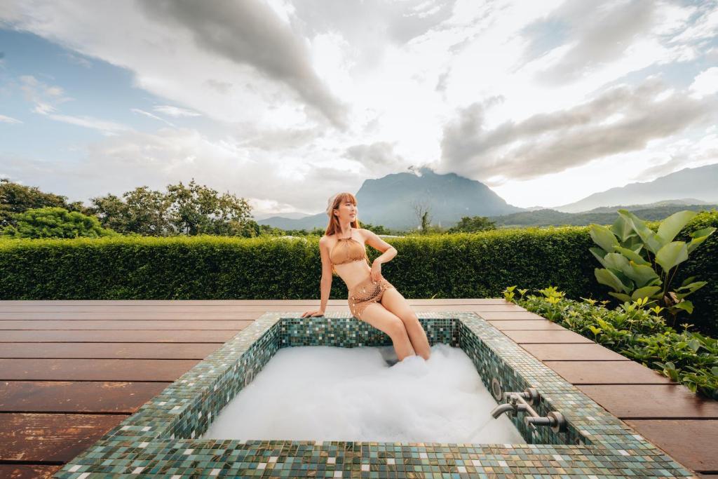 The CAMPIAN - Resim 39