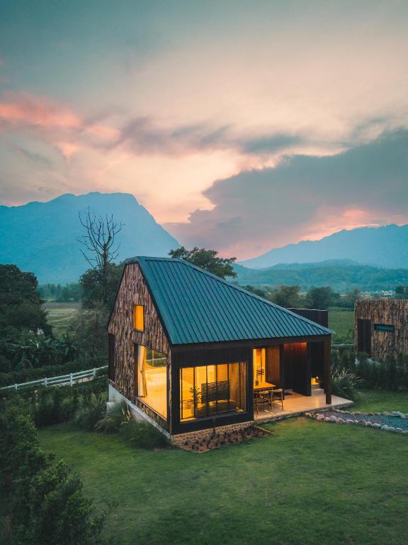 The CAMPIAN - Resim 12