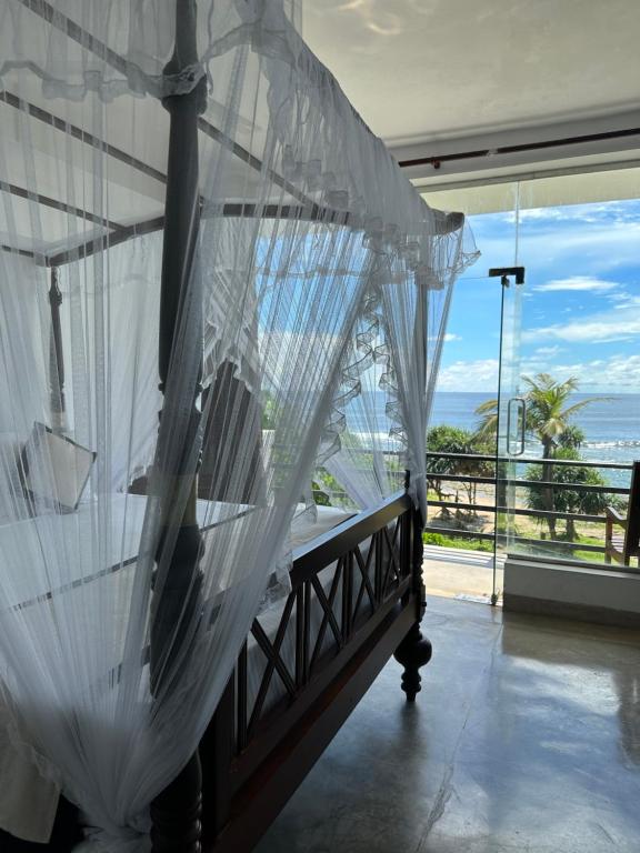 Mirissa Gate Resort - Camera Doppia Deluxe Con Balcone E Vista Mare