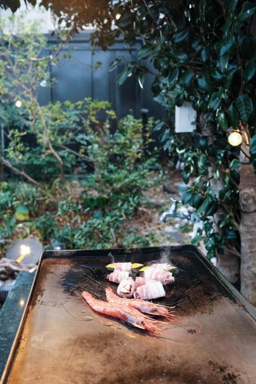 Zahrada ubytování 伊豆高原 温泉付別荘 ISANA Mountain Villa - BBQ, Pizza Oven & Hotsprings