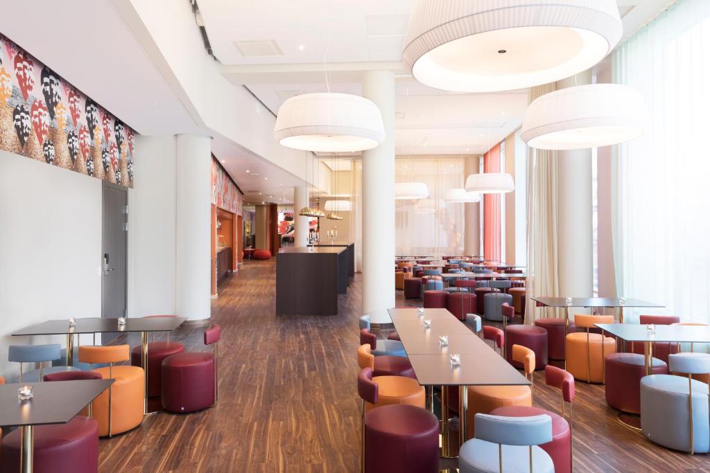 Motel L Stockholm Älvsjö - Resim 33