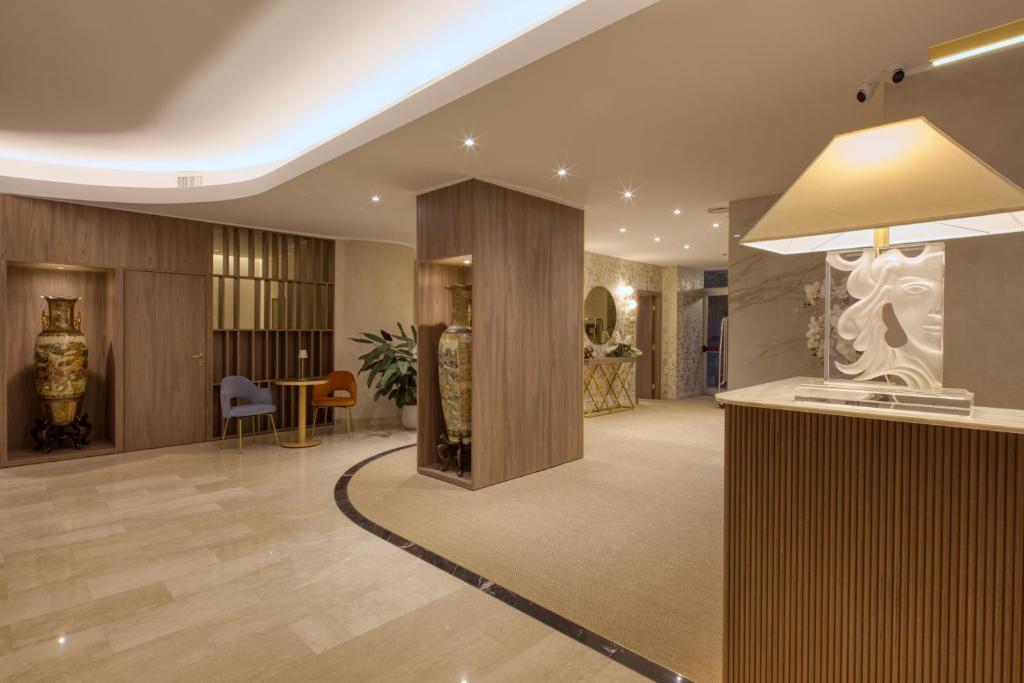 Vstupní hala nebo recepce v ubytování Hotel Nasco