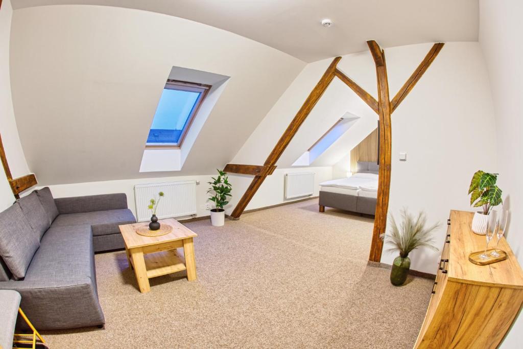 Posezení v ubytování Hotel a Restaurace Růže