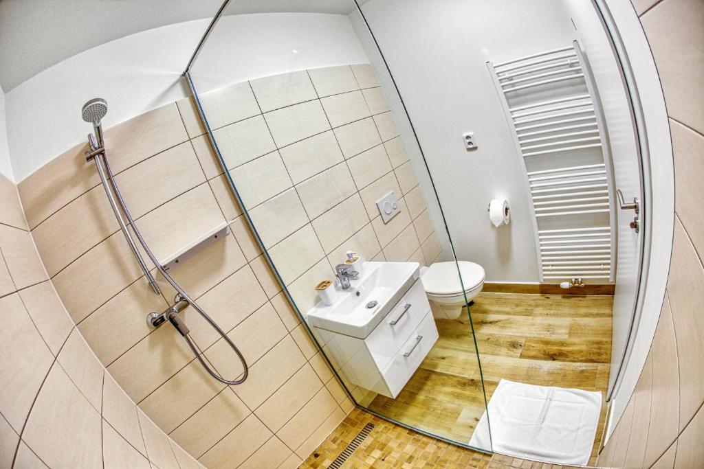 Koupelna v ubytování Hotel a Restaurace Růže