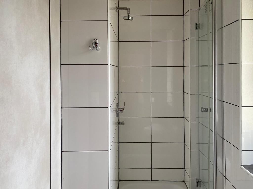 Hotel Petite Königsallee SELF CHECK-IN - Resim 6