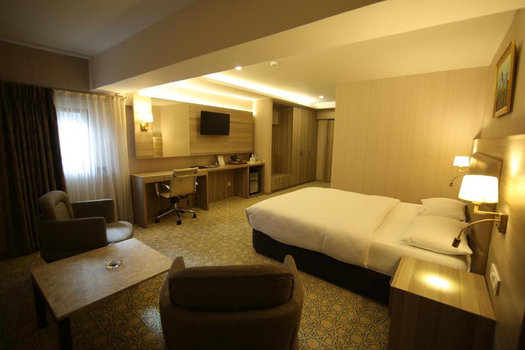 Hotel Excellence Inn - Standaard Tweepersoonskamer