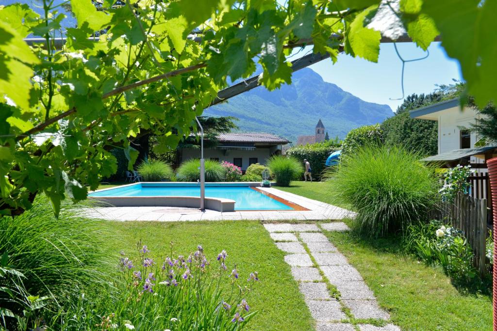 Bazén v ubytování Hotel Villnerhof nebo v jeho okolí