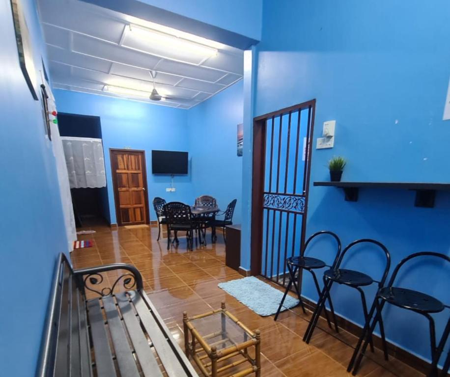 Fotografie z fotogalerie ubytování ShopLot Hostel Pangkor v destinaci Kampong Pasir Bogak