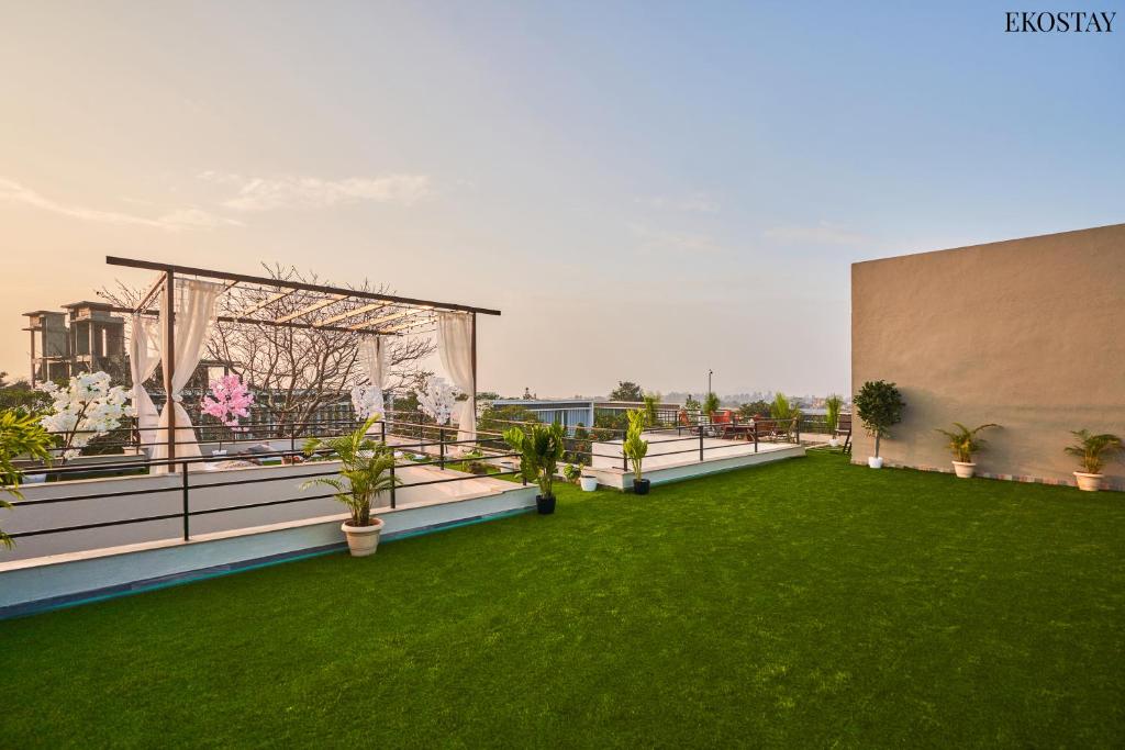 Zahrada ubytování EKOSTAY - Luxe - La Casa Grande