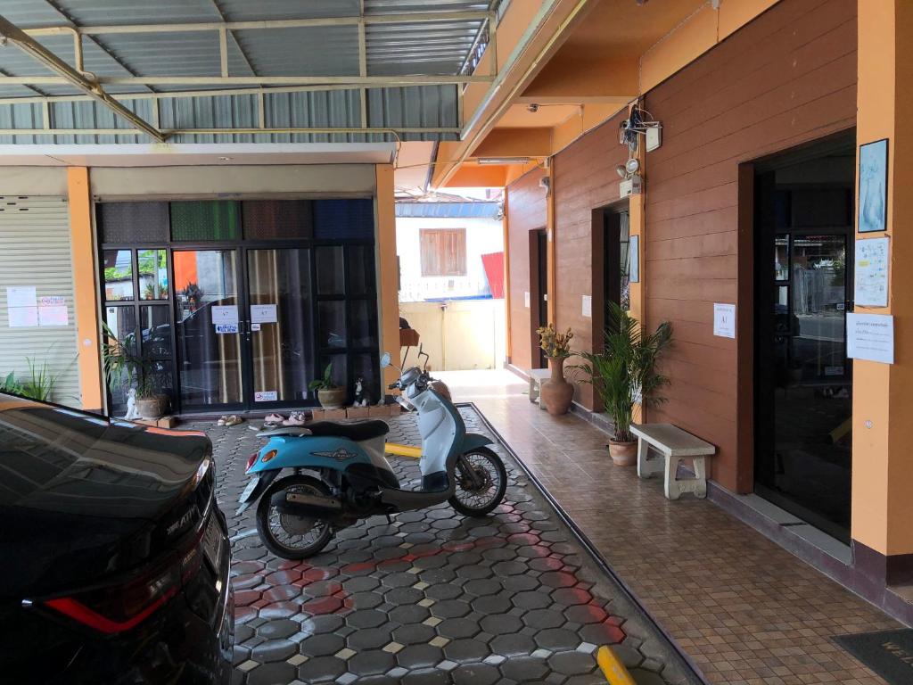 Fotografie z fotogalerie ubytování แสนดีเพลส เกสเฮ้าท์ จอมทอง v destinaci Chom Thong